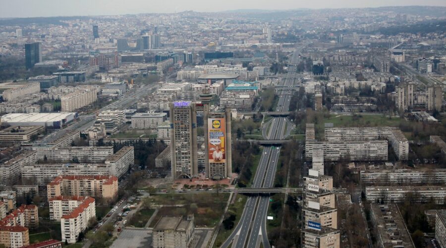 Danas radovi na Novom Beogradu! Zatvara se deo velike ulice, sedam linija menja trasu