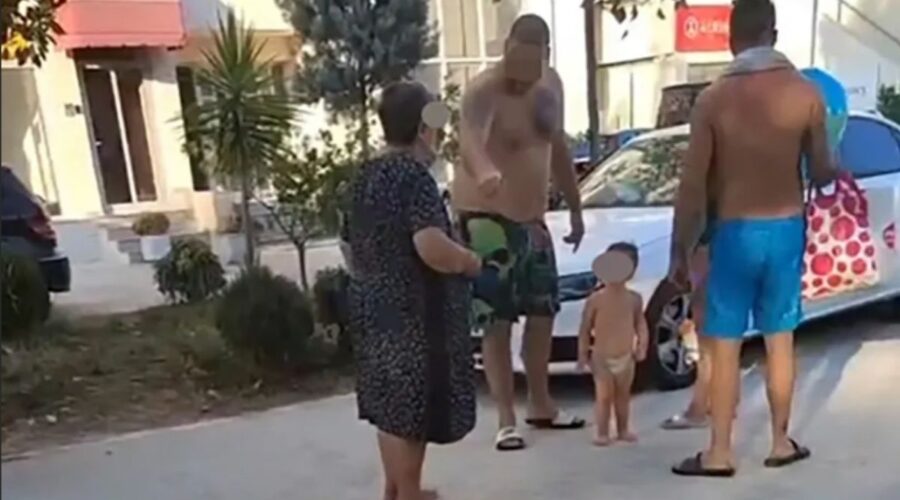 HORO LETOVANJE SRBA U ALBANIJI: Albanka ih kamenovala pred decom i vređala, oštetili im i auto!!