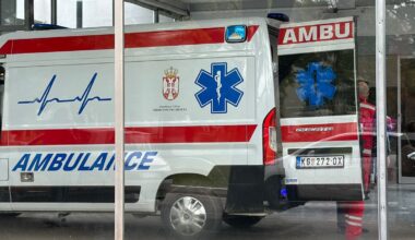 Hitna pomoć u ovom gradu nije spuštala slušalicu: Tokom celog dana Kragujevčanima skakao pritisak, noćas lekari imali pune ruke posla zbog alkohola