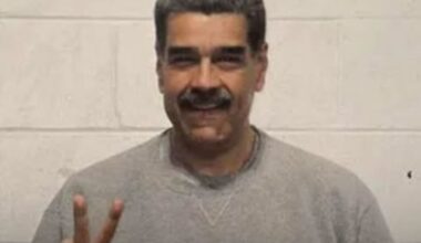 MADURO SREĆAN U TRAMPOVOM ZATVORU? Ekspredsednik Venecuele objavio fotke na kojima pozira sa znakom pobede, šalje pozdrave narodu Venecuele!