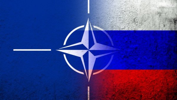 ЗВАНИЧНИК НАТО ПРОТИВ ЈАСТРЕБОВА: Не видимо непосредну претњу од руског напада ЗВАНИЧНИК НАТО ПРОТИВ ЈАСТРЕБОВА: Не видимо непосредну претњу од руског напада