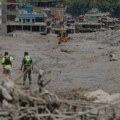 Nepal strahuje od novih poplava: 750 mrtvih, više od 3.000 nestalih