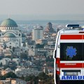 Noć u Beogradu: dve saobraćajne nezgode, 22 hitne intervencije na javnim mestima