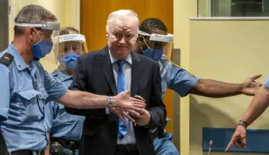 Od ratnog komandanta do zatvora u Hagu – šta je obeležilo život Ratka Mladića