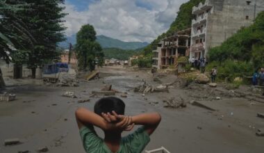 Oko 3.000 ljudi se vodi kao nestalo nakon poplava u Nepalu