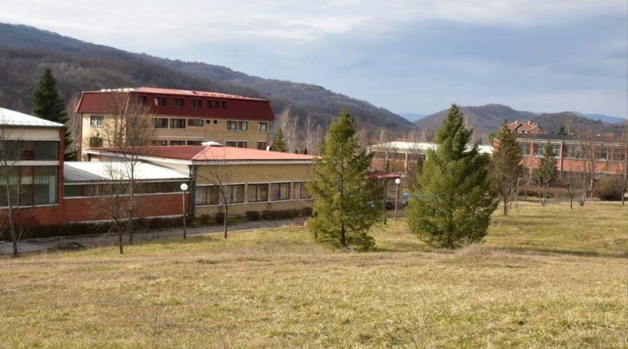 PONIŽAVANJE RADNIKA U SRBIJI: Radnici štrajkovali zbog neisplaćenih šest plata, odmah im uručen otkaz!