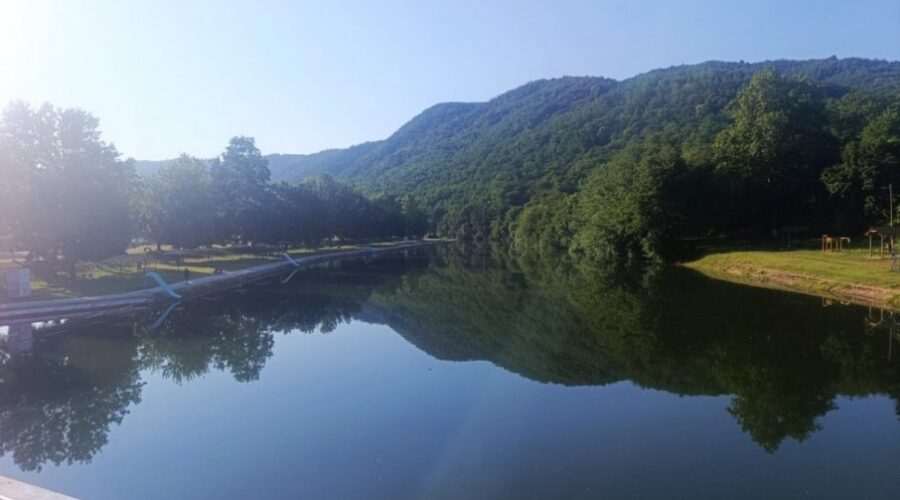 PRODUŽENA SEZONA KUPANjA U VLASOTINCU: Brana na Vlasini ostaje spuštena