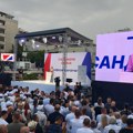 Predsednik Vučić sa mitinga u Užicu poručio da „želi ujedinjenu Srbiju“