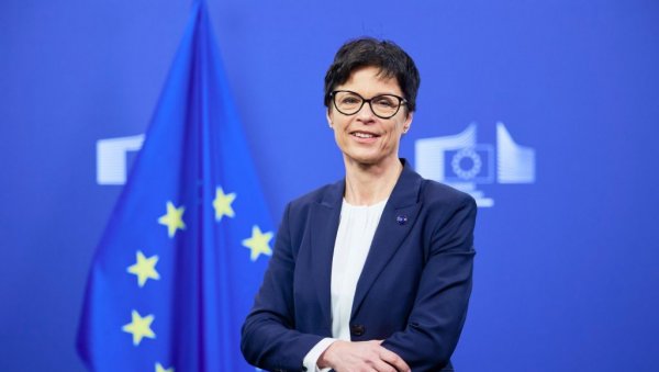 МАРТА КОС ДИГЛА УЗБУНУ: Премијер Словеније и шеф дипломатије одбили да се састану са њом МАРТА КОС ДИГЛА УЗБУНУ: Премијер Словеније и шеф дипломатије одбили да се састану са њом
