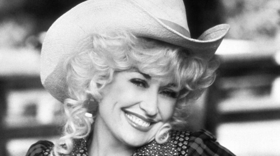 Preminula Doli Parton, ”kraljica kantri muzike”