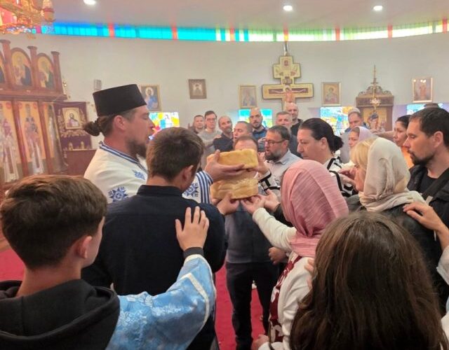 Prva liturgija novog parohа u Dablinu | Srpska dijaspora