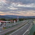 Putevi Srbije: Vozite oprezno i pravite pauze, očekuje se pojačan intenzitet saobraćaja