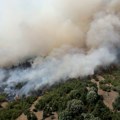 RHMZ izdao dramatično upozorenje zbog požara Helikopteri u pripravnosti! Vetar preti da ponovo probudi vatreni pakao u…