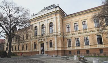 Roditelji đaka Jovine gimnazije traže smenu direktora posle odluke suda o suspendovanim profesorima