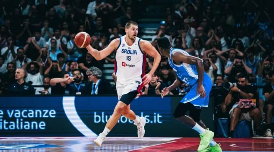 SRBIJA KORAK BLIŽE MUNDOBASKETU: Orlovi slomili Italijane u Pezaru i skinuli višegodišnje „prokletstvo“! (VIDEO)