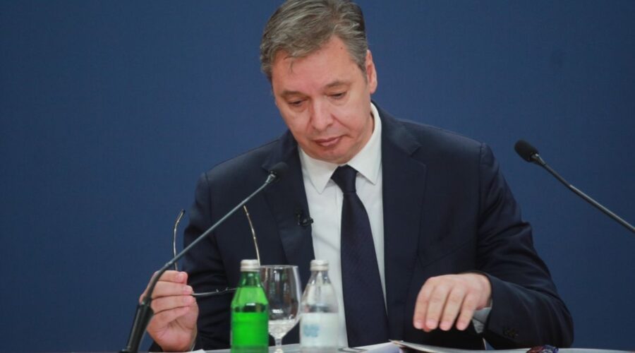 SRĐAN MILIVOJEVIĆ OTKRIVA: Šef Tadićevog kabineta mi je rekao da im je Vučić dao podatke o skrivanju Mladića i imena jataka!
