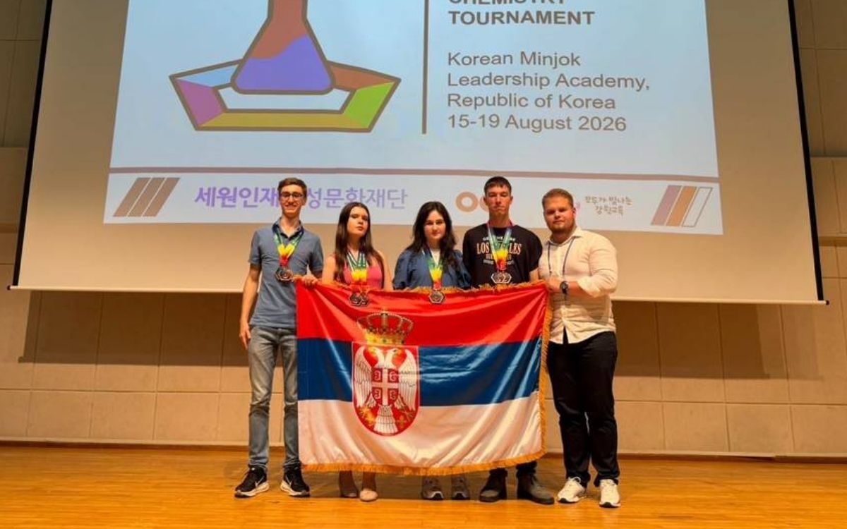 SRPSKI GENIJALCI POKORILI JUŽNU KOREJU: Mladi hemičari se vraćaju kući sa pet medalja i specijalnim priznanjem!