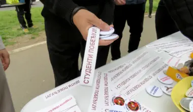 STUDENTI MEĐU NARODOM: Širom Beograda štandovi na kojima se predstavlja program za obnovu Srbije!