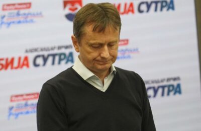 SUMANUTE OPTUŽBE GLIŠIĆA: „Jedini odgovorni za požare su blokaderi, pucali su na ljude i palili imovinu!“