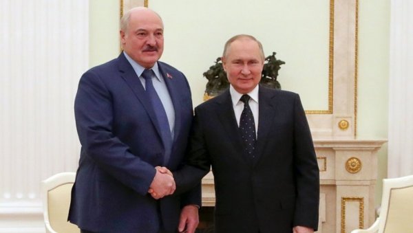 ПУТИН И ЛУКАШЕНКО УЈЕДИЊЕНИ УПРКОС ПРИТИСЦИМА: Не могу нам ништа - Заједно ћемо превазићи све тешкоће ПУТИН И ЛУКАШЕНКО УЈЕДИЊЕНИ УПРКОС ПРИТИСЦИМА: Не могу нам ништа - Заједно ћемо превазићи све тешкоће