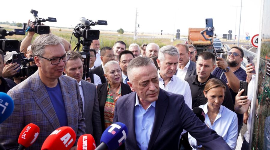 Sat i 10 minuta do Golupca od Beograda! Vučić: Za manje od dve godine otvorili smo 213 kilometara auto-puteva i brzih saobraćajnica (foto)
