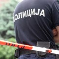 Tela majke i sina pronađena u stanu, istraga u toku