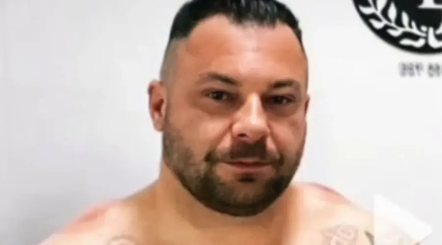 UHAPŠEN MENADŽER JALE I BUBE Admir Arnautović Šmrk planirao da nanese teške telesne povrede Senidi, evo za šta se sve tereti!
