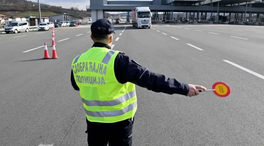 Uhapšen državljanin Severne Makedonije: Saobraćajcu ponudio mito