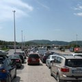Velike gužve na Evzoniju, satima se čeka na prelazak