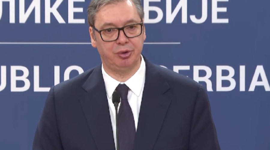 Vučić oštro kritikovao Memića zbog objave o Mladiću