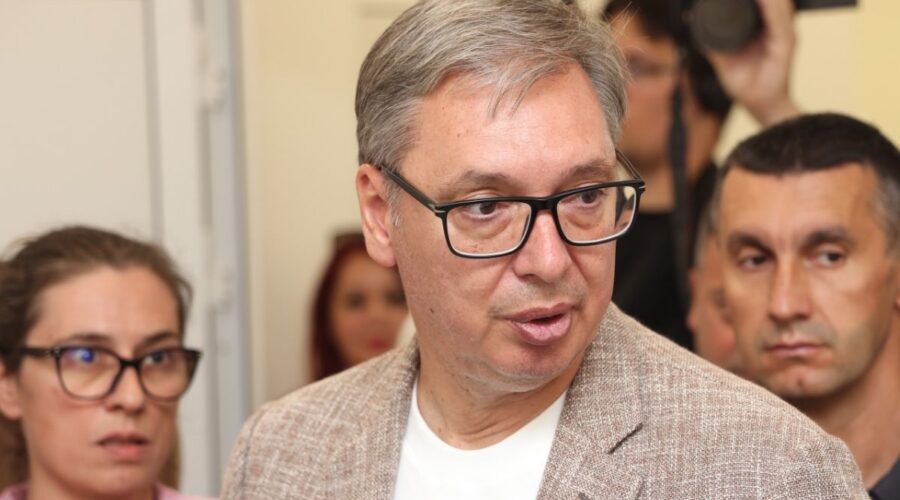 „HTELI SU DA UMRE U HAGU“: Vučić se oglasio povodom smrti generala Ratka Mladića!