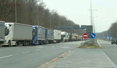 „NE DAMO DA NAS TRETIRAJU KAO TURISTE“: Vozači iz BiH, Srbije, Crne Gore i Makedonije sutra protestuju, prete blokadom granica ako Brisel ne popusti!