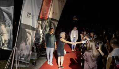Niški filmski festival: Publika na crvenom tepihu pozdravila glumačke zvezde