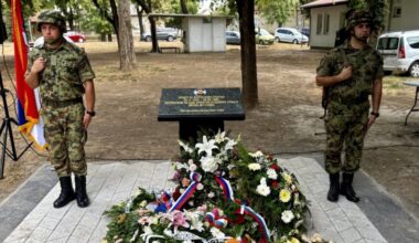 ŽIVOT POLOŽIO NA BRANIKU OTADŽBINE:U Somboru otkrivena spomen-ploča Miroslavu Gucunji, stradalom 1999. godine na KiM