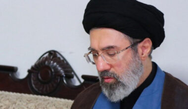 Hamnei: Iran ima nezaboravne lekcije za američkog neprijatelja