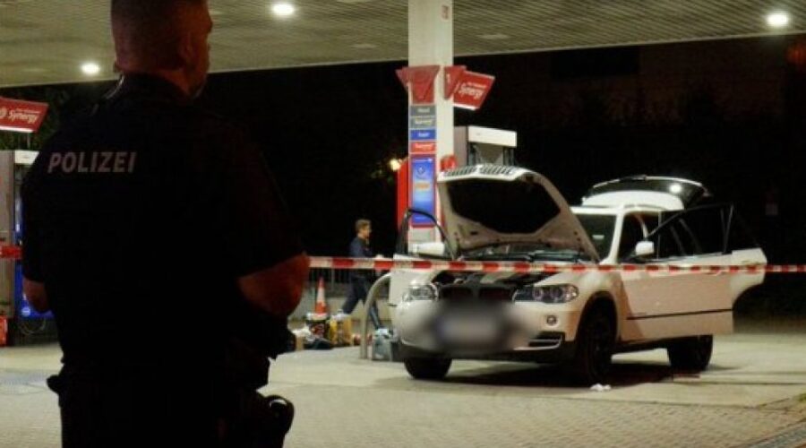 Na fabriku oružja bačene zapaljive naprave