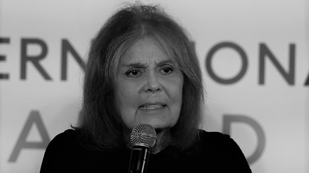 Preminula Glorija Stajnem, novinarka i pionirka feminizma