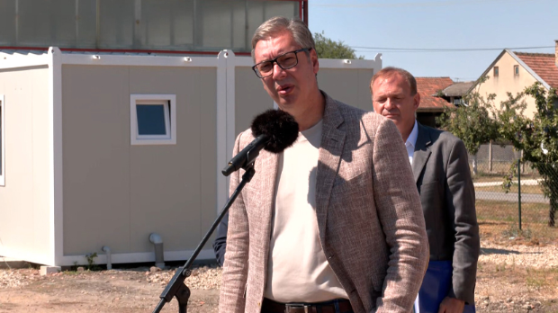 Vučić: Odmah kreće da se radi put od Nakova do Mokrina, uskoro druga faza obnove bolnice u Kikindi
