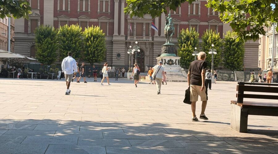 Aktivno 20 požara u Srbiji, RHMZ upozorava na visoke temperature i ekstremne uslove za širenje požara
