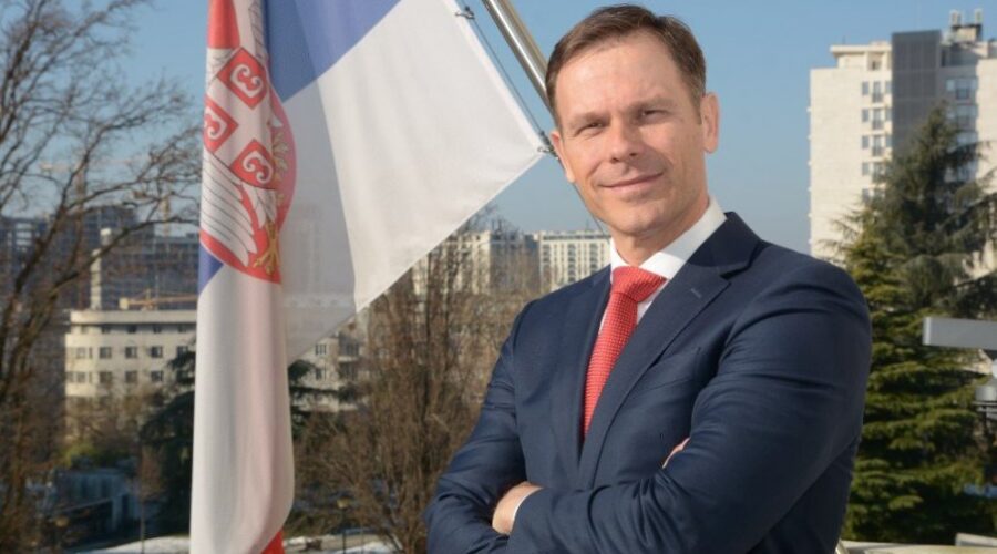 SJAJNA VEST ZA GRAĐANE Ministar Mali potvrdio: “Stiže 6.000 dinara”
