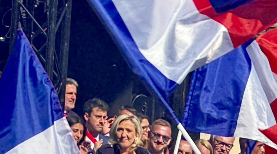 FRANCUZI NAPRED – OSTALI STOJ! Kontroverzna mera krajnje desnice o “nacionalnoj preferenci” uzburkala francusku javnost