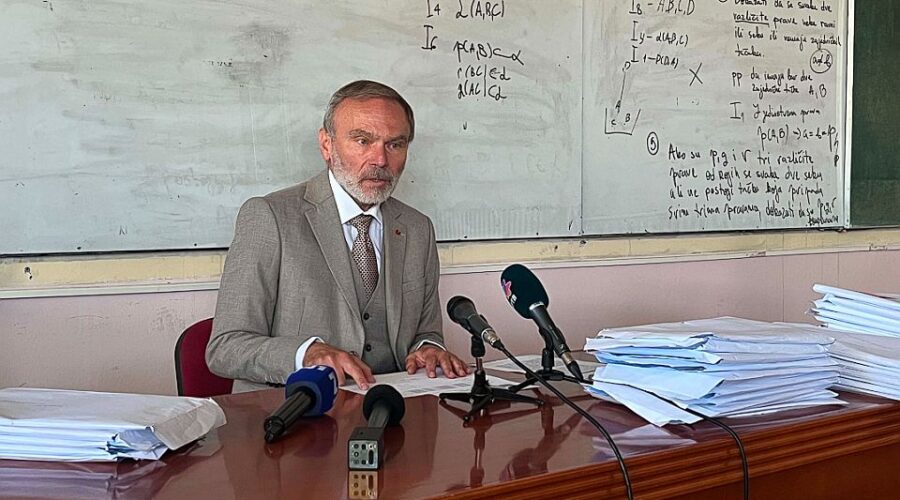 Direktor Jovine o vraćanju suspendovanih profesora: „Ovo je udar na ustavni poredak“