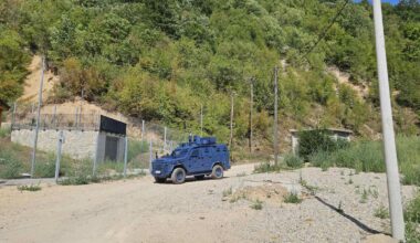 Gazivode: Bager ruši kuću porodice Đurić