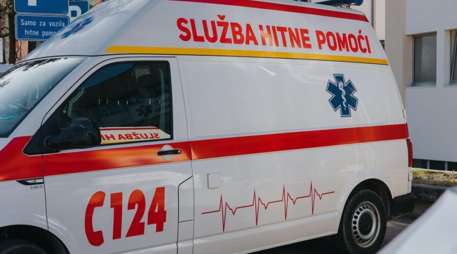 Troje dece ostalo bez noge, dečak u komi! Horor u Cazinu – pokosio ih pijani vozač