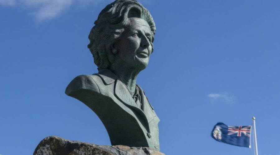 Milej preti, Tramp se umešao, i sve se opet vrti oko nafte