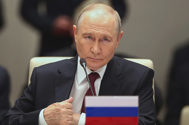 Putin naredio trodnevno obustavljanje napada na Kijev