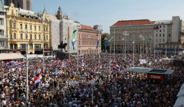 (Foto) U Zagrebu završen protest protiv skladištenja otpada u Lici: Upućeni konkretni zahtevi vladi