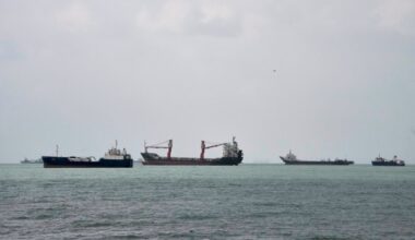 SAD poručuju da Iran nema ni mornaricu ni vazduhoplovstvo; Teheran preti snažnijim odgovorom u slučaju novog napada