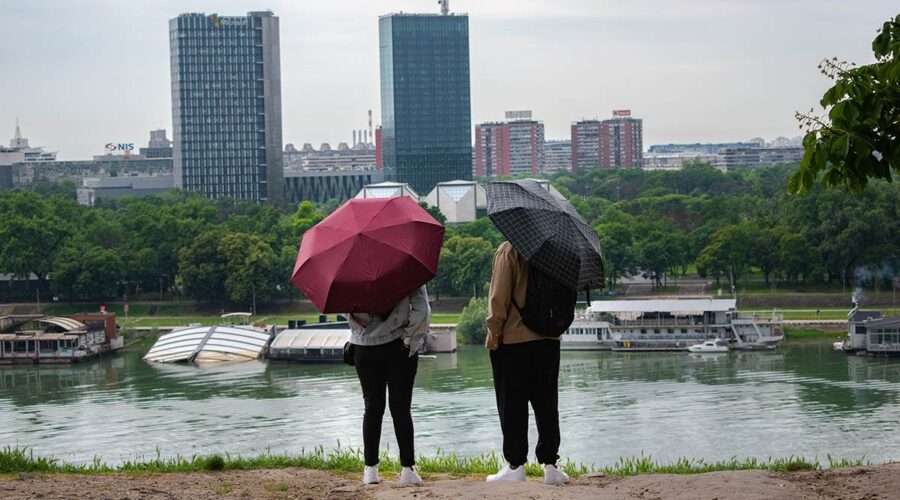 Posle 38 stepeni stigla promena vremena: Danas prijatnije, ovaj deo Srbije na udaru jakog vetra