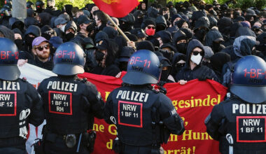 Nemački biskup strahuje od pobede AfD: “Ljudi se lako zavedu i to me plaši, bez reči sam kada vidim kako se umanjuje opasnost koja preti od AfD-a” (foto)